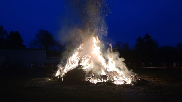 Osterfeuer_05