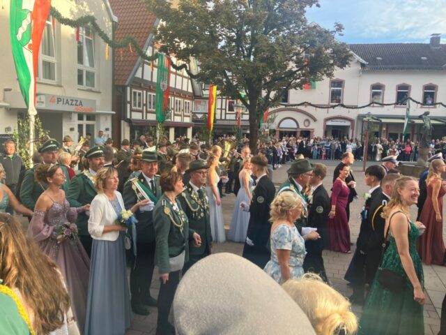 Königspolonaise auf dem Marktplatz