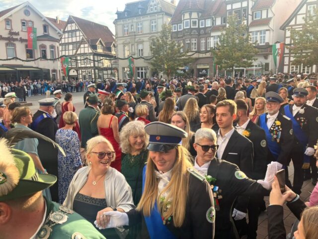 Königspolonaise auf dem Marktplatz